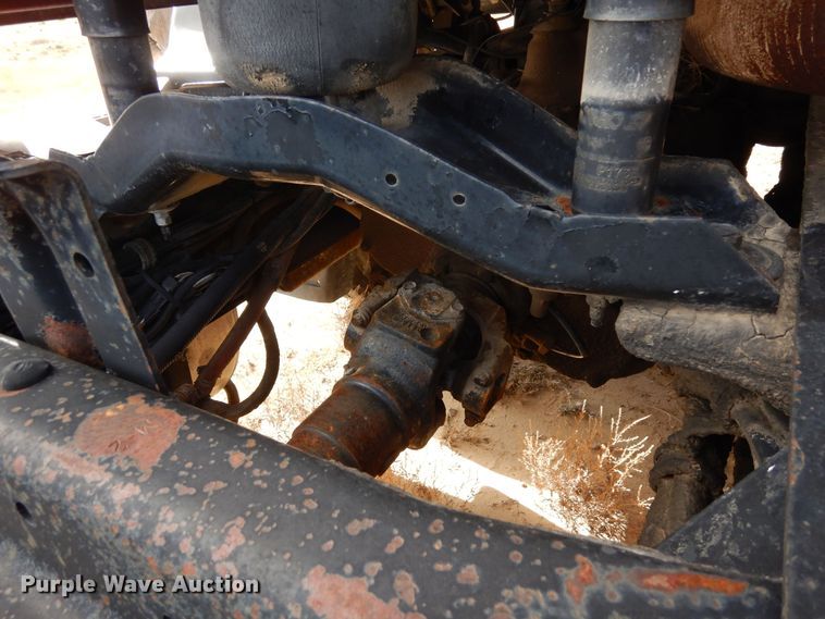 image for item DF8188 1997 Mack CH613  semi truck