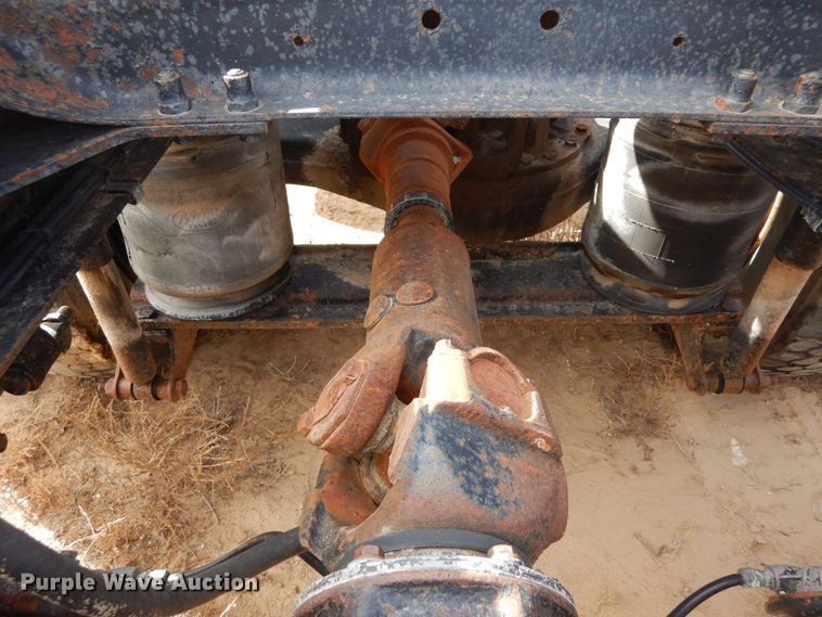 image for item DF8188 1997 Mack CH613  semi truck