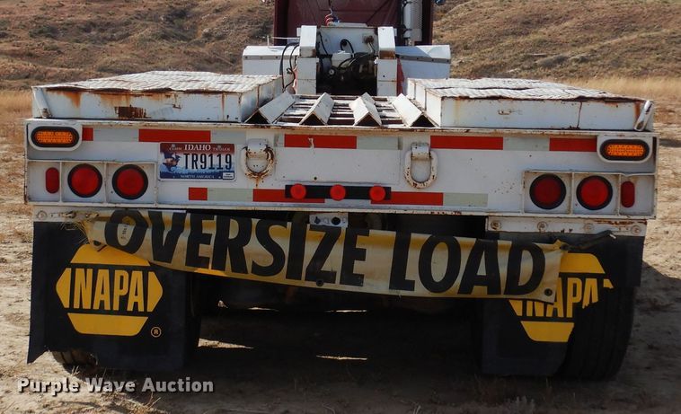 image for item DF8189 1981 Trail King 1551-4500  lowboy equipment trailer