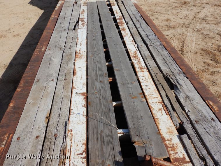 image for item DF8189 1981 Trail King 1551-4500  lowboy equipment trailer