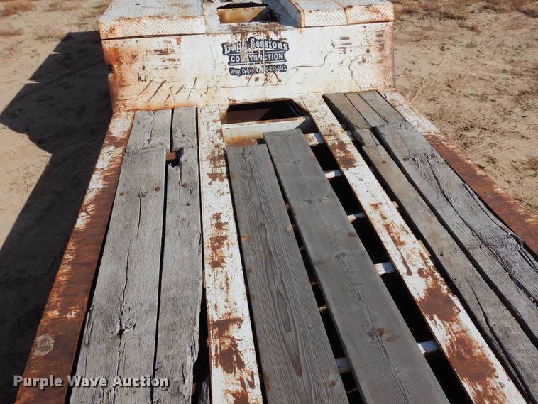 image for item DF8189 1981 Trail King 1551-4500  lowboy equipment trailer