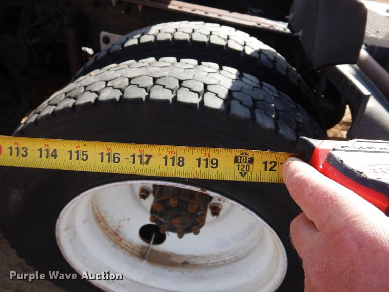 image for item DF8189 1981 Trail King 1551-4500  lowboy equipment trailer