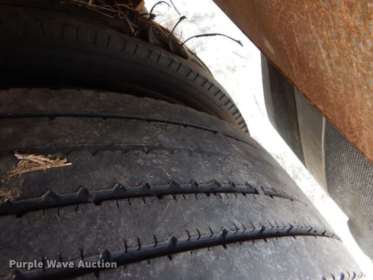 image for item DF8189 1981 Trail King 1551-4500  lowboy equipment trailer