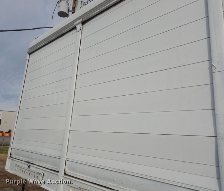 image for item DI6823 2011 Hackney  delivery trailer