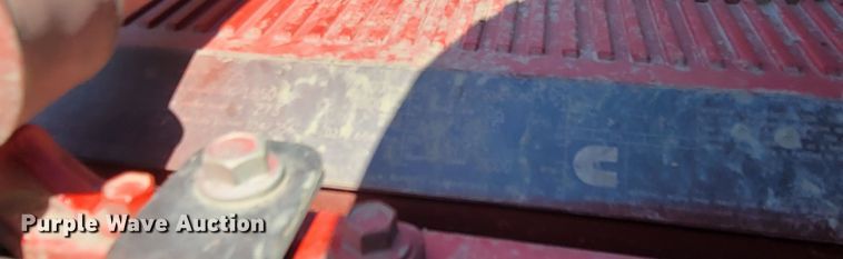 image for item DM4181 2015 Kenworth T880  semi truck