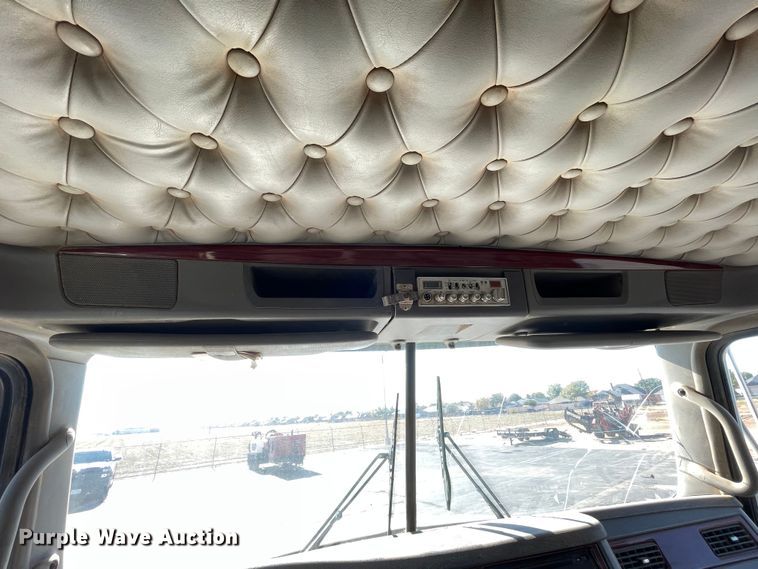 image for item DN4498 2009 Kenworth T800  vacuum truck