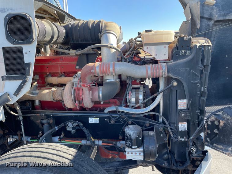 image for item DN4498 2009 Kenworth T800  vacuum truck