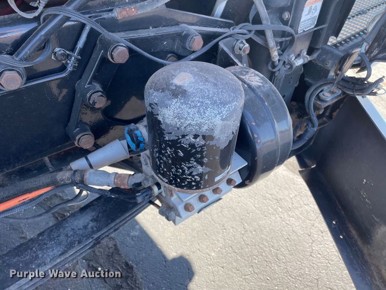 image for item DN4498 2009 Kenworth T800  vacuum truck