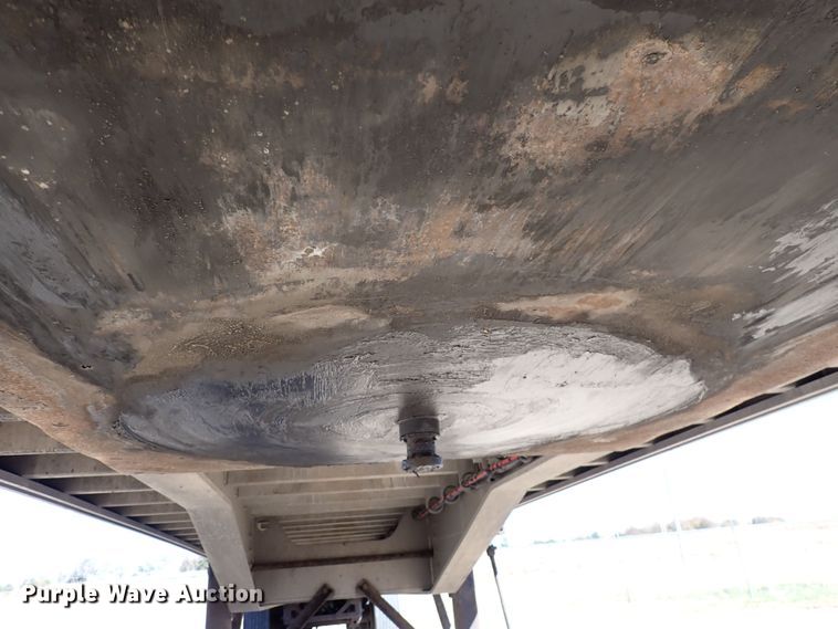 image for item DN6918 2013 Transcraft Benson AF53-102-2-524  flatbed trailer