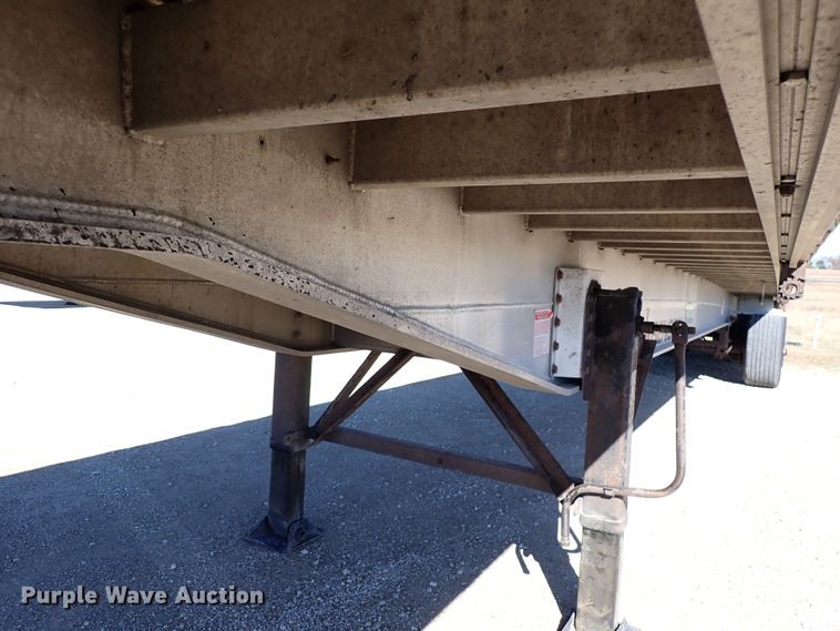 image for item DN6918 2013 Transcraft Benson AF53-102-2-524  flatbed trailer
