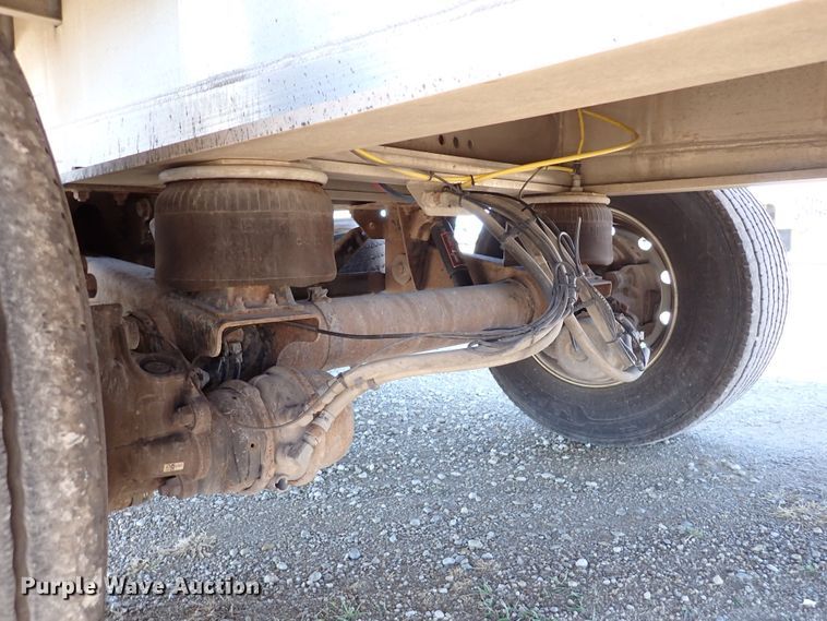 image for item DN6918 2013 Transcraft Benson AF53-102-2-524  flatbed trailer