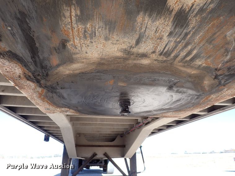 image for item DN6920 2013 Transcraft Benson AF53102-2-524  flatbed trailer