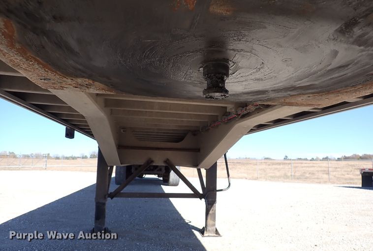 image for item DN6920 2013 Transcraft Benson AF53102-2-524  flatbed trailer