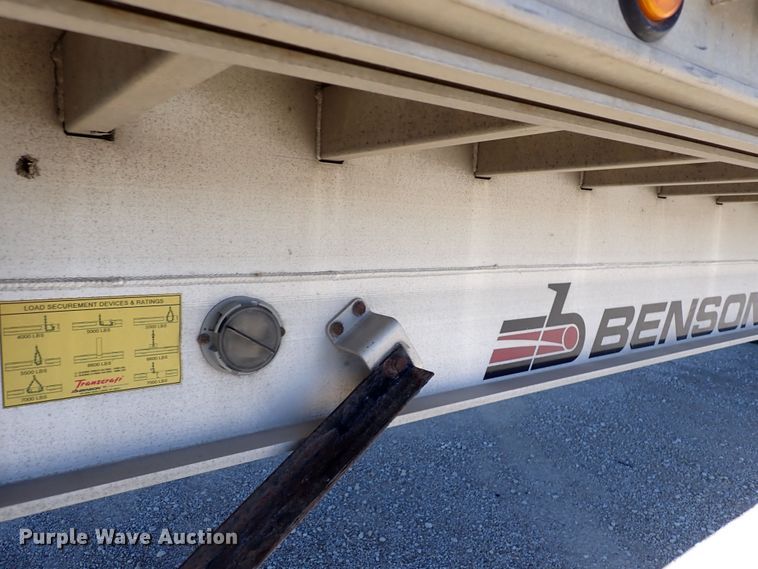 image for item DN6920 2013 Transcraft Benson AF53102-2-524  flatbed trailer