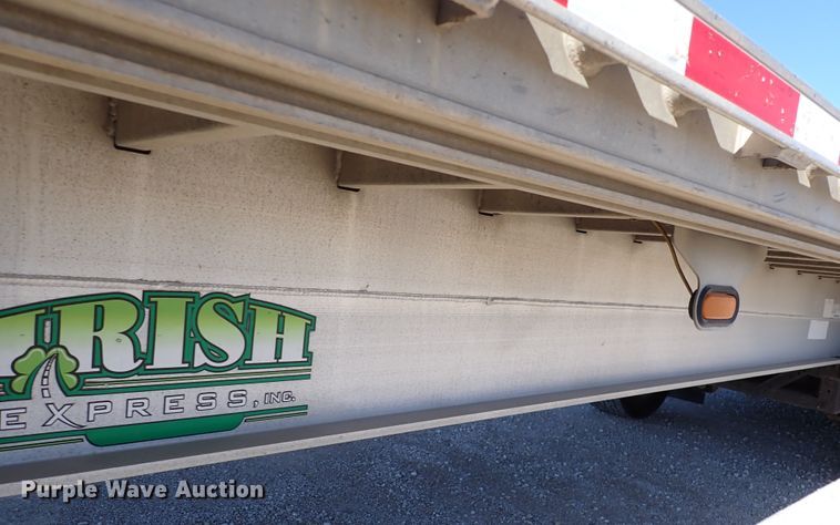 image for item DN6920 2013 Transcraft Benson AF53102-2-524  flatbed trailer
