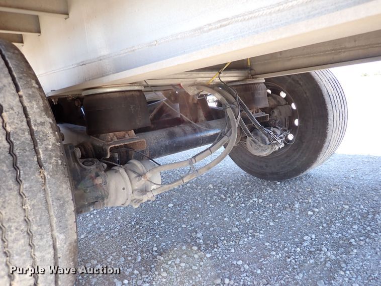 image for item DN6920 2013 Transcraft Benson AF53102-2-524  flatbed trailer