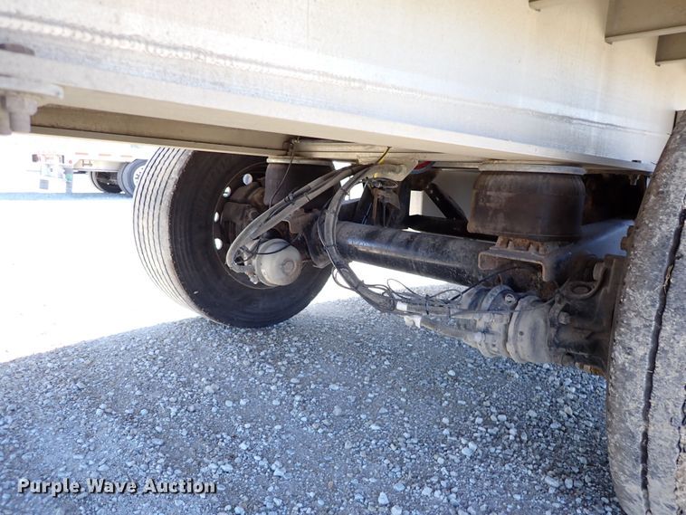 image for item DN6920 2013 Transcraft Benson AF53102-2-524  flatbed trailer