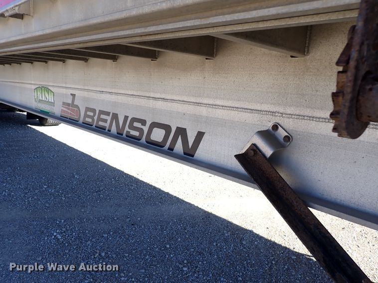 image for item DN6920 2013 Transcraft Benson AF53102-2-524  flatbed trailer