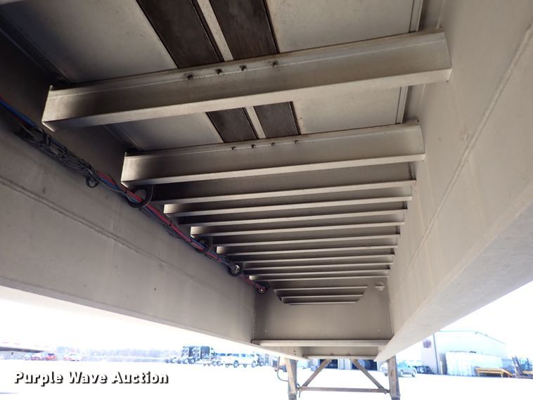 image for item DN6920 2013 Transcraft Benson AF53102-2-524  flatbed trailer