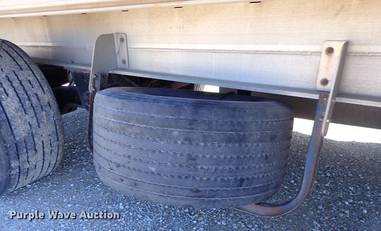 image for item DN6920 2013 Transcraft Benson AF53102-2-524  flatbed trailer