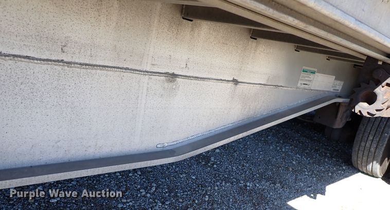 image for item DN6921 2012 Transcraft Benson ASDF53102-2  drop deck trailer