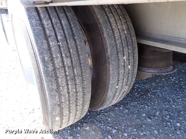 image for item DN6921 2012 Transcraft Benson ASDF53102-2  drop deck trailer