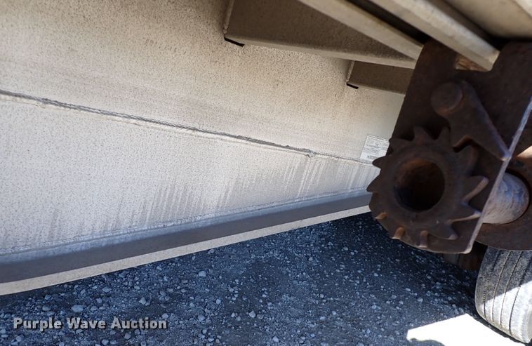 image for item DN6922 2012 Transcraft Benson ASDF53102-2  drop deck trailer