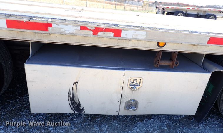image for item DN6922 2012 Transcraft Benson ASDF53102-2  drop deck trailer