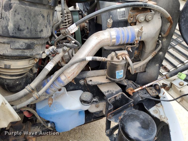 image for item DN6942 2016 Freightliner M2106  box truck