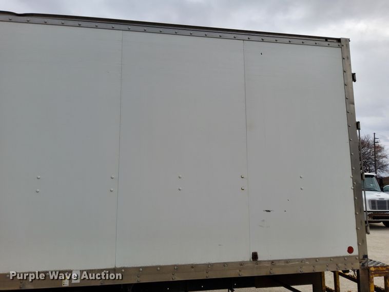 image for item DN6942 2016 Freightliner M2106  box truck
