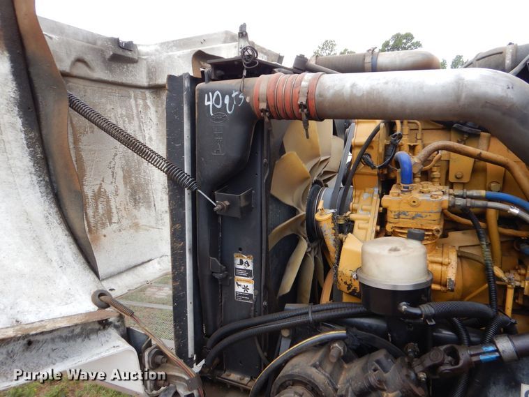 image for item DO1520 2006 Peterbilt 378  semi truck