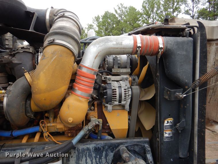 image for item DO1520 2006 Peterbilt 378  semi truck