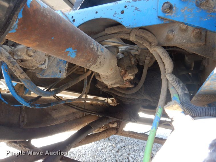 image for item DP0392 1997 International 9400  semi truck