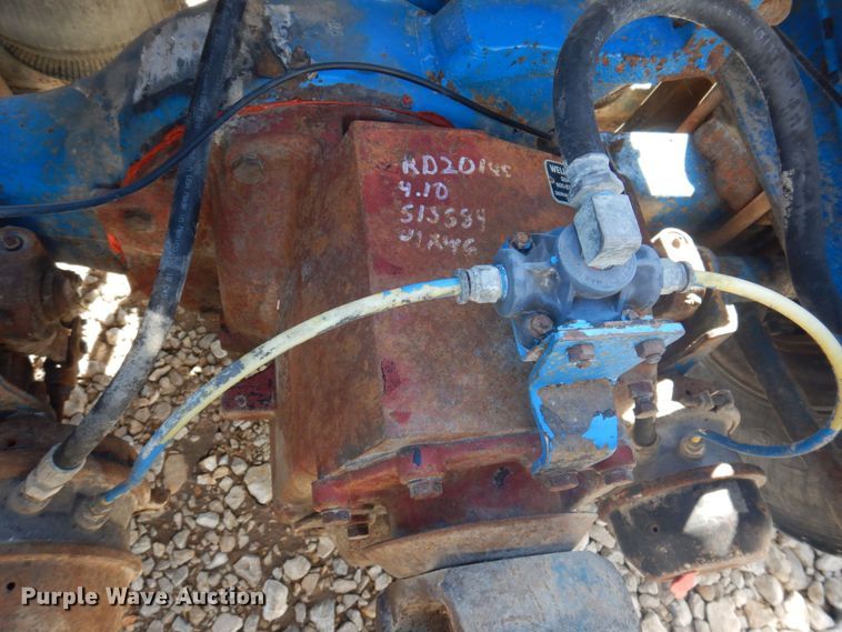 image for item DP0392 1997 International 9400  semi truck