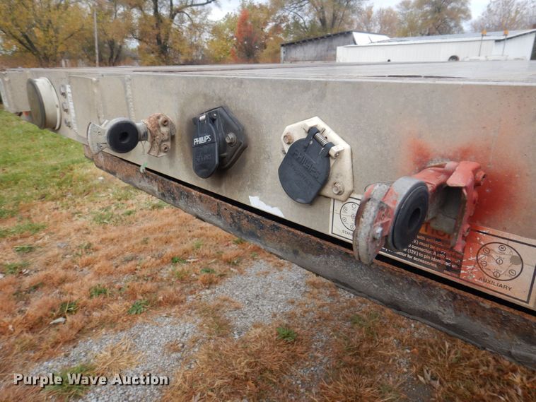 image for item DP0401 2007 Fontaine 1FTW-7-8048WSAWK  flatbed trailer