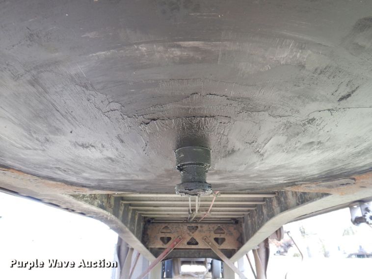 image for item DP0401 2007 Fontaine 1FTW-7-8048WSAWK  flatbed trailer