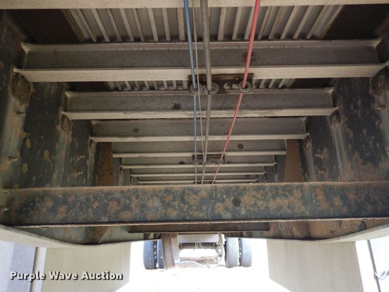 image for item DP0401 2007 Fontaine 1FTW-7-8048WSAWK  flatbed trailer