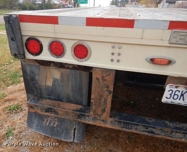 image for item DP0401 2007 Fontaine 1FTW-7-8048WSAWK  flatbed trailer