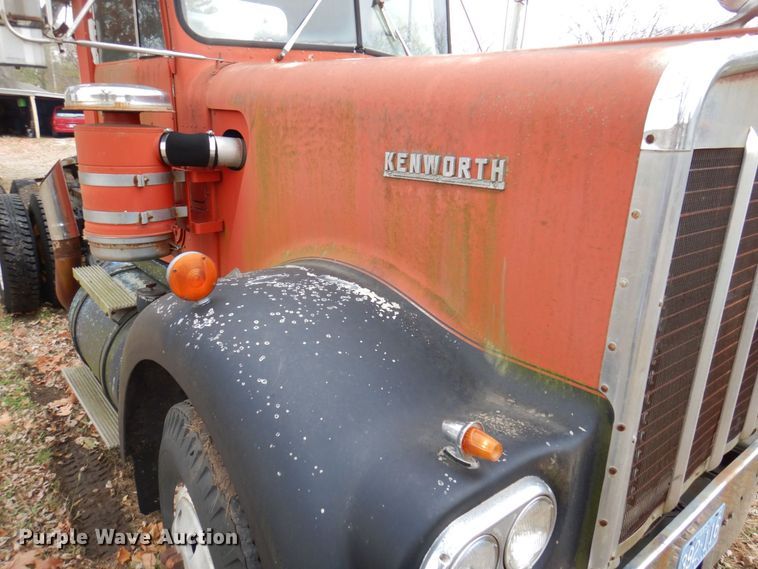 image for item DP0413 1971 Kenworth W925  semi truck