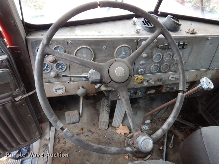 image for item DP0413 1971 Kenworth W925  semi truck