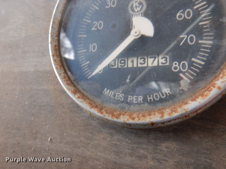 image for item DP0413 1971 Kenworth W925  semi truck