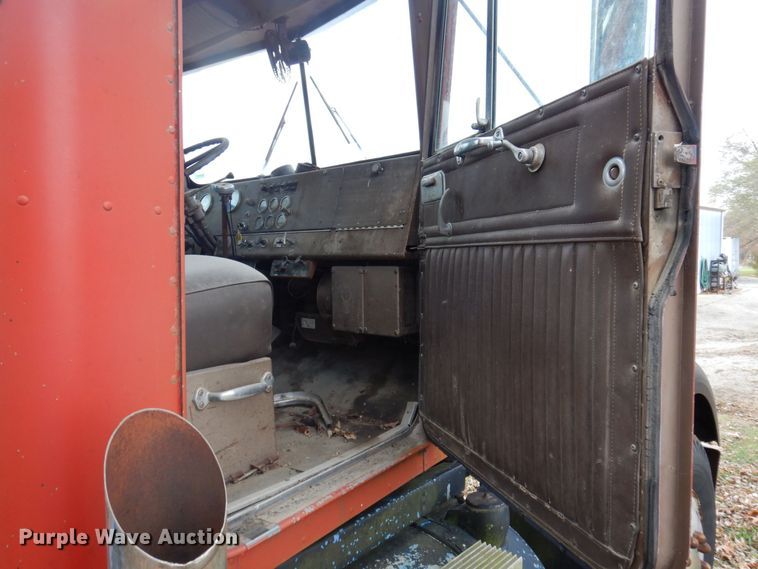 image for item DP0413 1971 Kenworth W925  semi truck