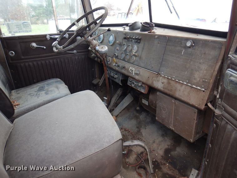 image for item DP0413 1971 Kenworth W925  semi truck