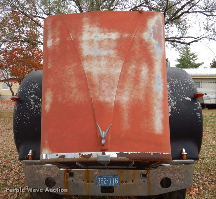 image for item DP0413 1971 Kenworth W925  semi truck