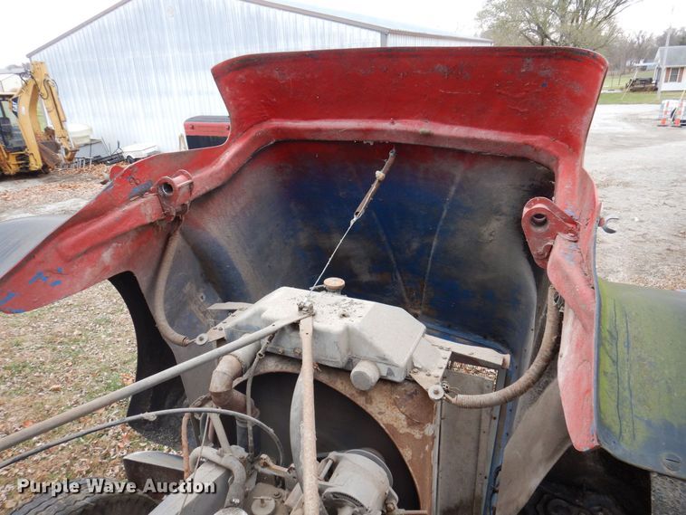 image for item DP0413 1971 Kenworth W925  semi truck