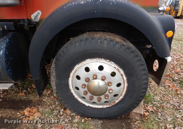 image for item DP0413 1971 Kenworth W925  semi truck