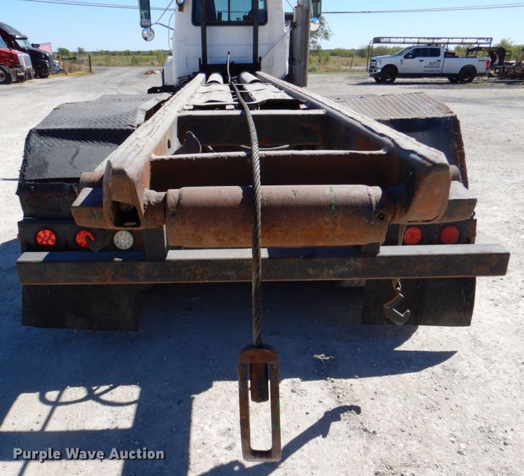 image for item DQ1871 1999 Mack RD688S  roll-off container truck