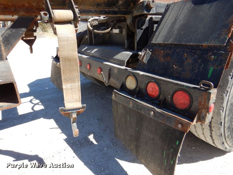 image for item DQ1871 1999 Mack RD688S  roll-off container truck