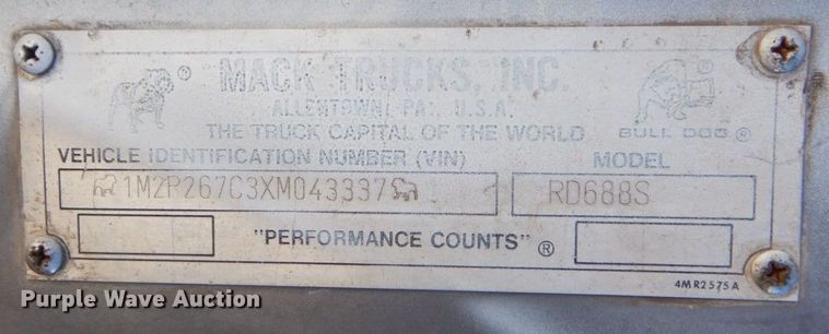 image for item DQ1871 1999 Mack RD688S  roll-off container truck