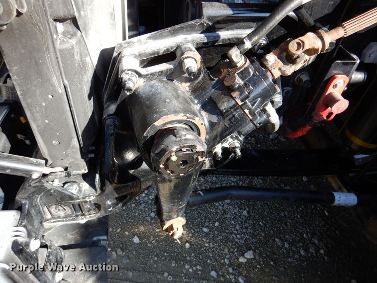 image for item DQ1878 2019 Peterbilt 579  semi truck